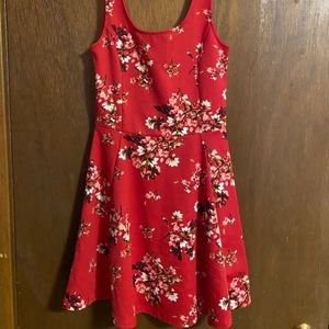 COPY - H&M Floral Dress Red 🌹